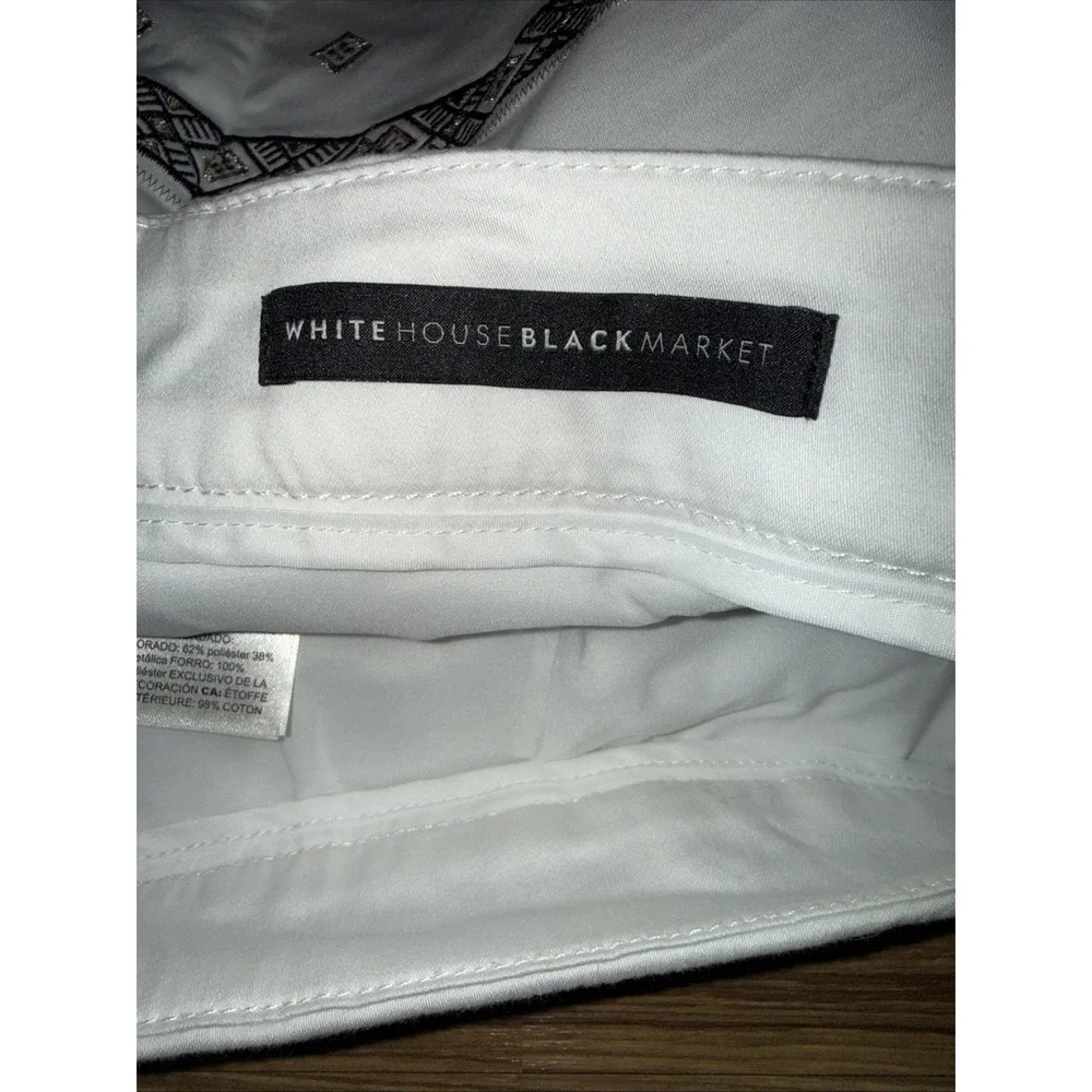 White House Black Market 5 Inch Short‎ Womens 12P White Mid Rise Stretch